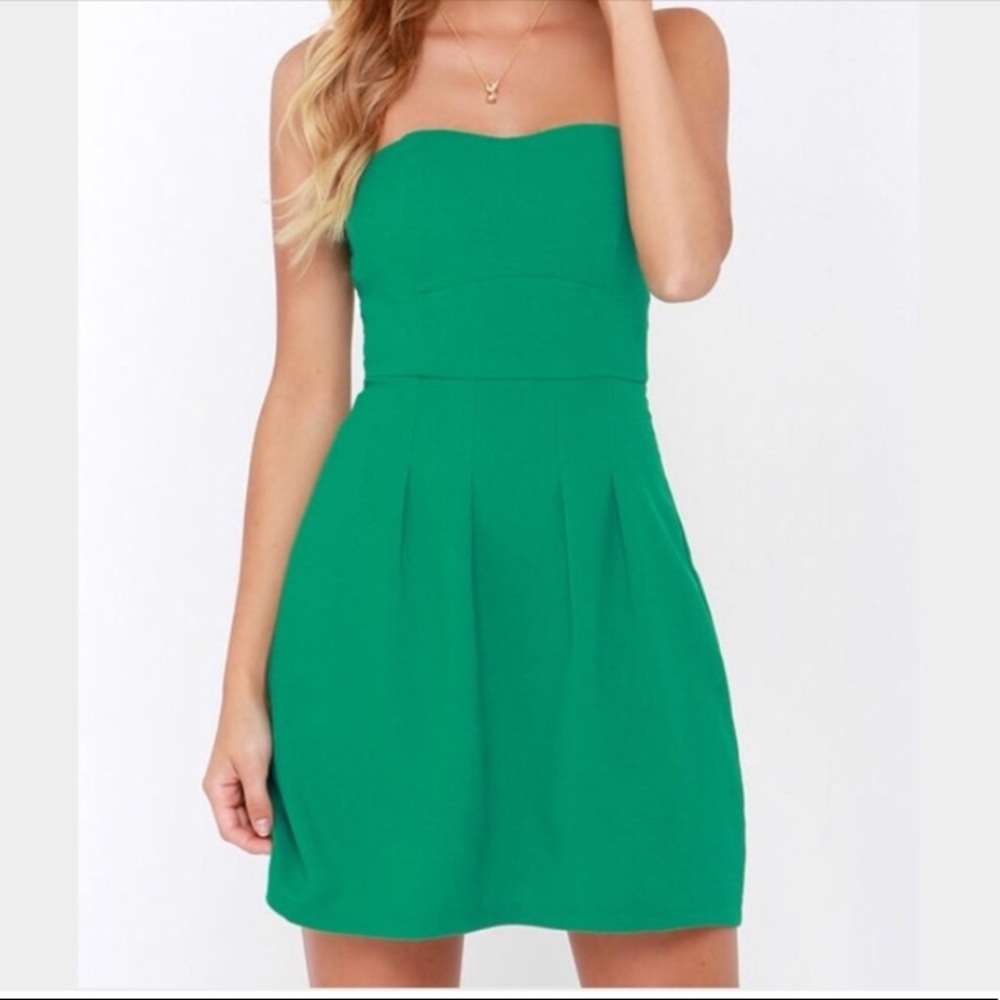 Lulu's strapless green dress size small